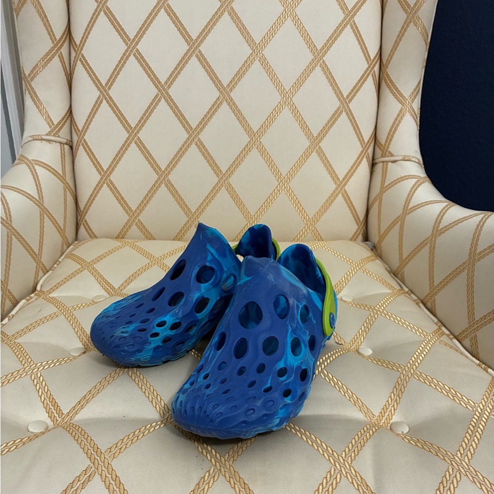 Merrell Blue Hydro Moc Water Shoes with Ventilated Design Size 2